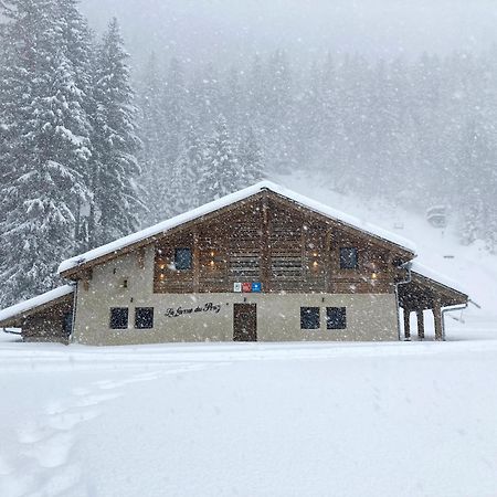 Отель La Ferme Du Praz Ле-Контамин-Монжуа Экстерьер фото