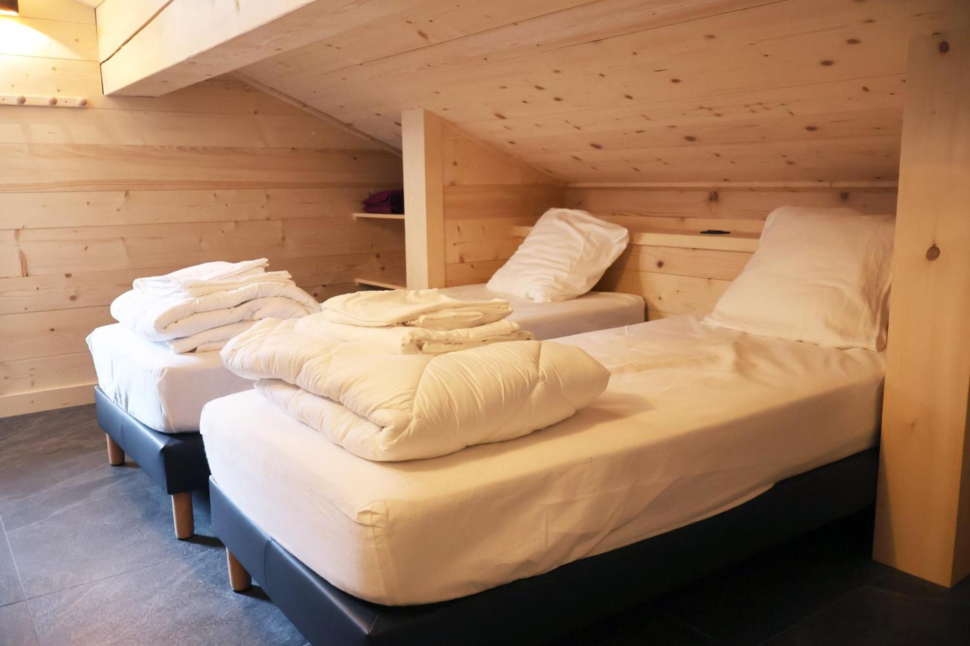 Отель La Ferme Du Praz Ле-Контамин-Монжуа Экстерьер фото