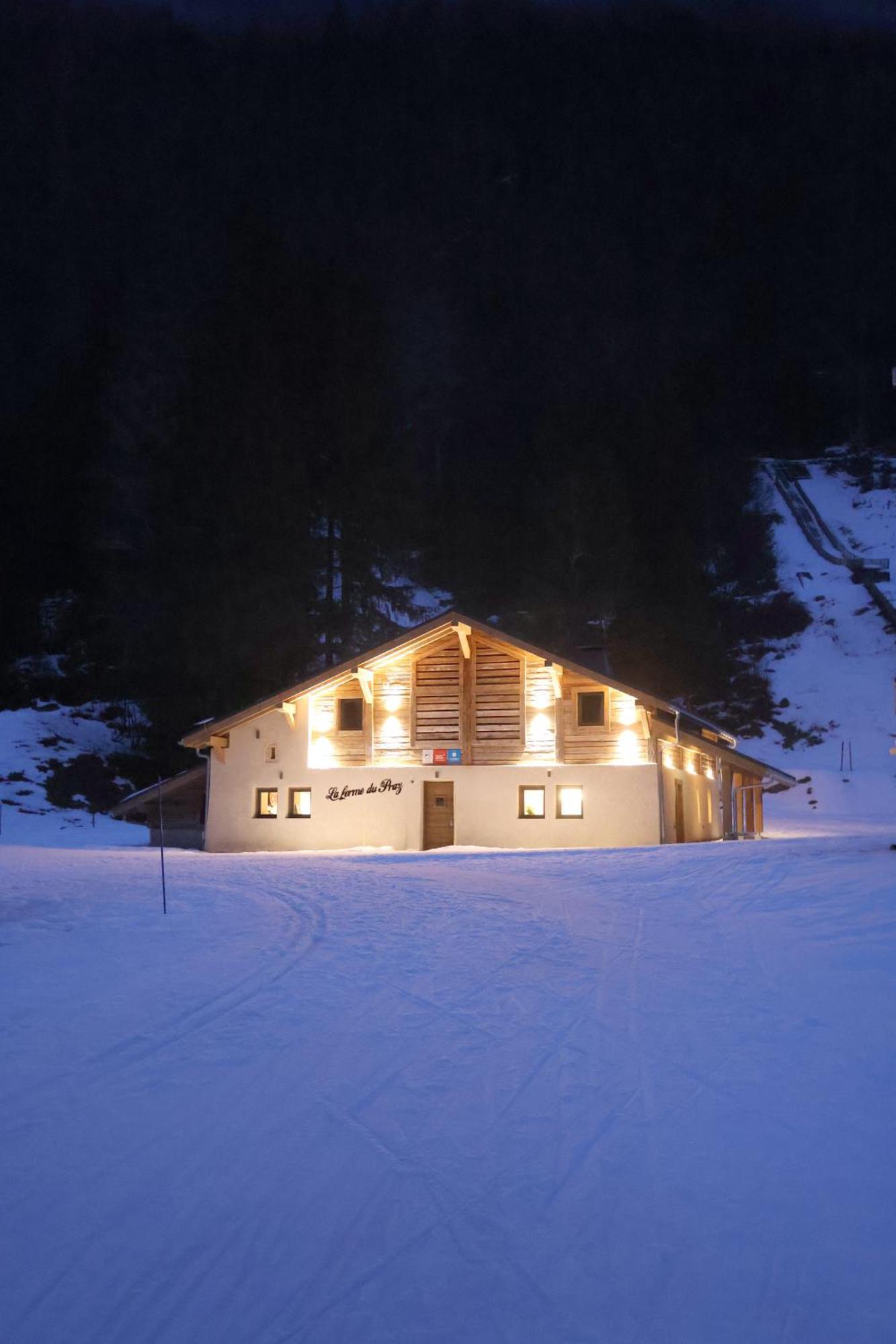 Отель La Ferme Du Praz Ле-Контамин-Монжуа Экстерьер фото